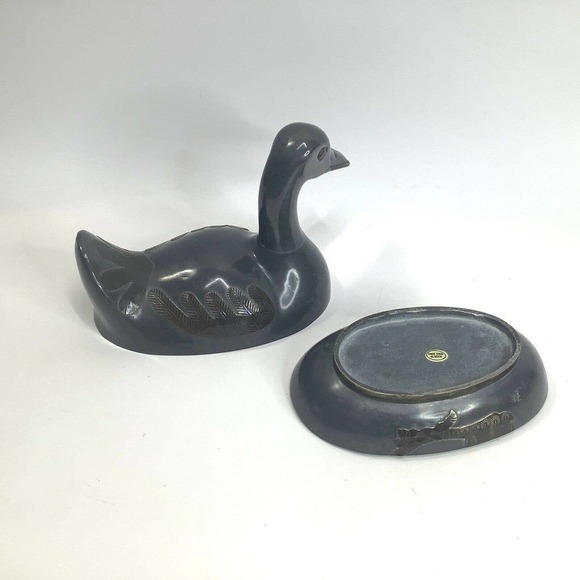 VINTAGE Duck Trinket Dish Pewter‎ Brass feathers Box Metalware Hong Kong Heavy - Picture 2 of 7